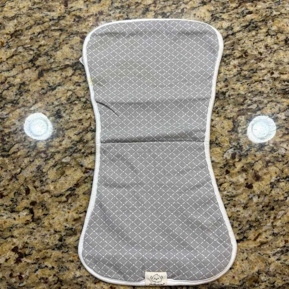 KeaBabies Organic Cotton Burp Cloths 5 Pack Grey Green‎ Woodland Neutral Set